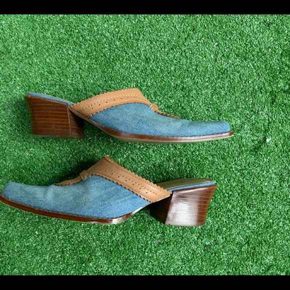 Boot Style Square toe Slip on Heels - Picture 1 of 5
